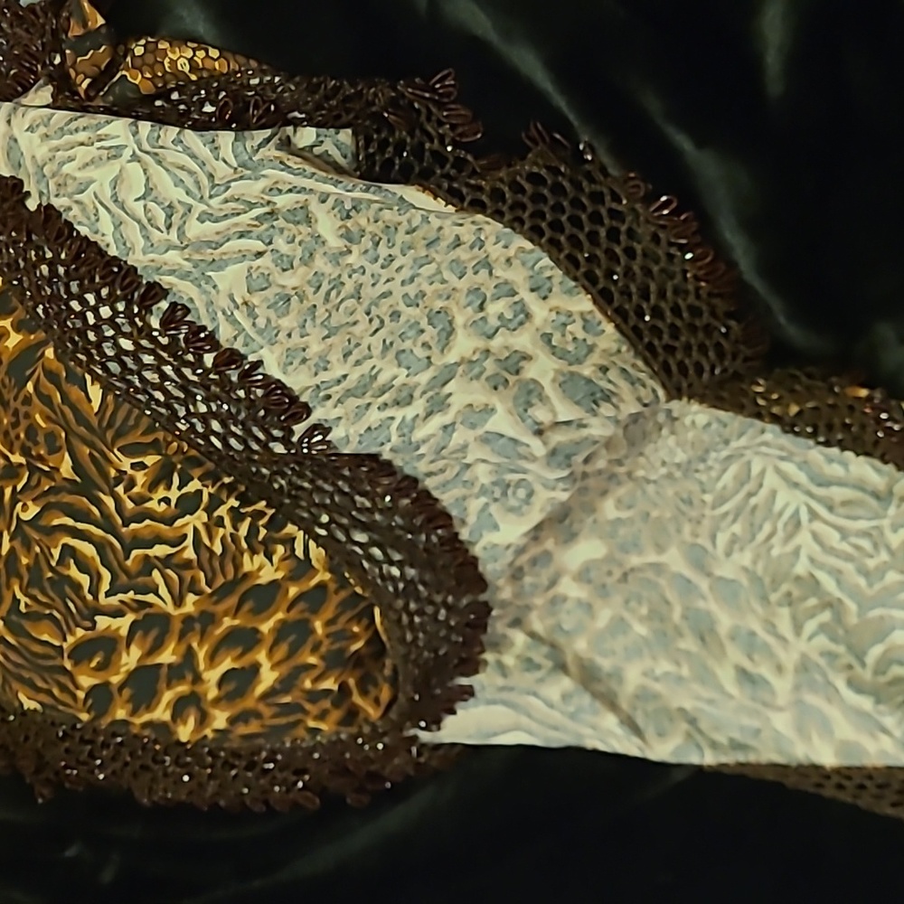 Vintage 80s Glass  Beaded Shoulder Hip Wrap Scarf Sparkly Gold Mesh - Picture 9 of 13